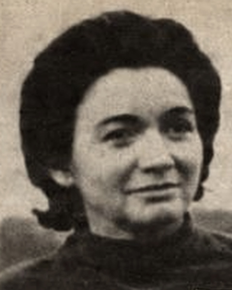Fotografía familiar de Doña Carmen Covarrubias Robles, bisabuela e inspiración de Ricki Pollo